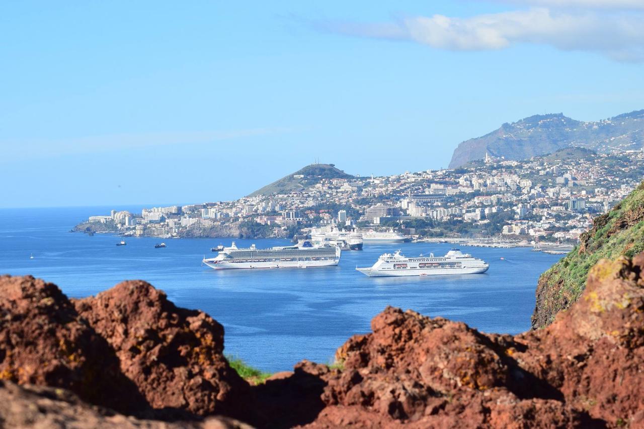 Bright Studio Funchal  Bagian luar foto